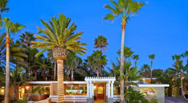 Отель Ocean Palms